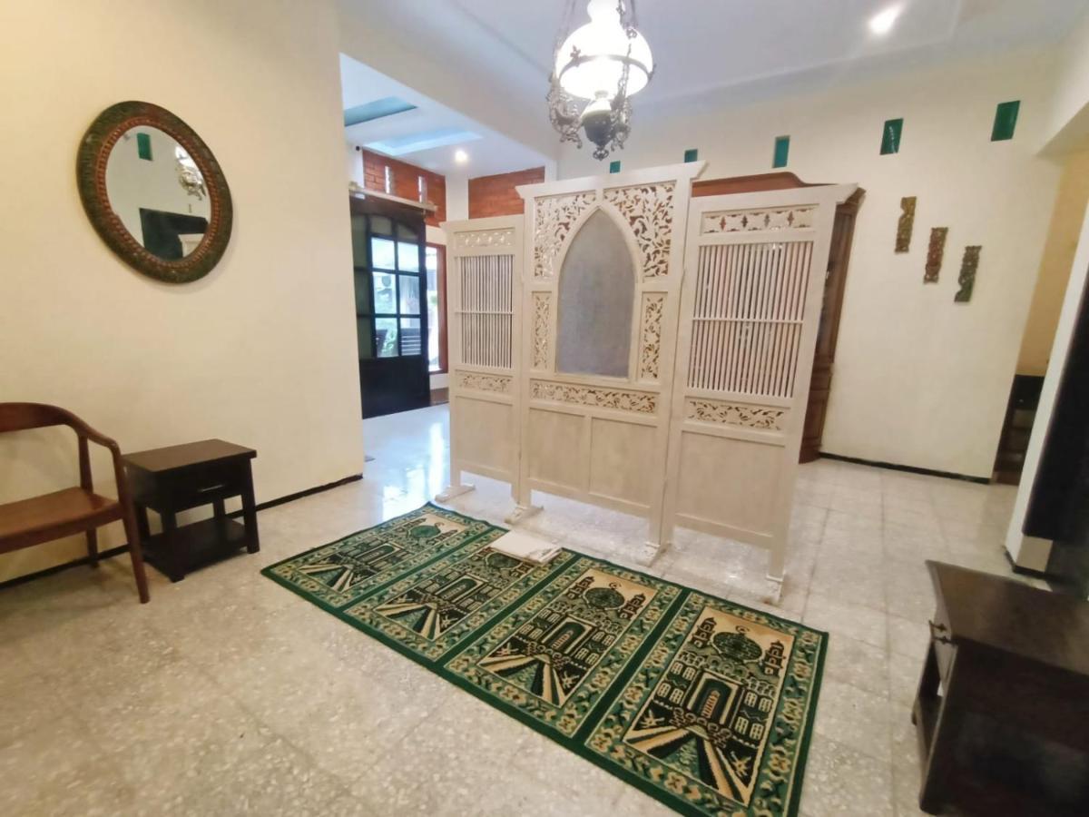 Rumah Kami Guest House Yogyakarta Exterior foto