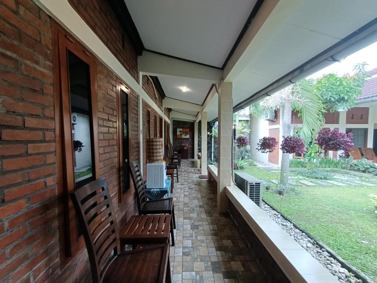 Rumah Kami Guest House Yogyakarta Exterior foto